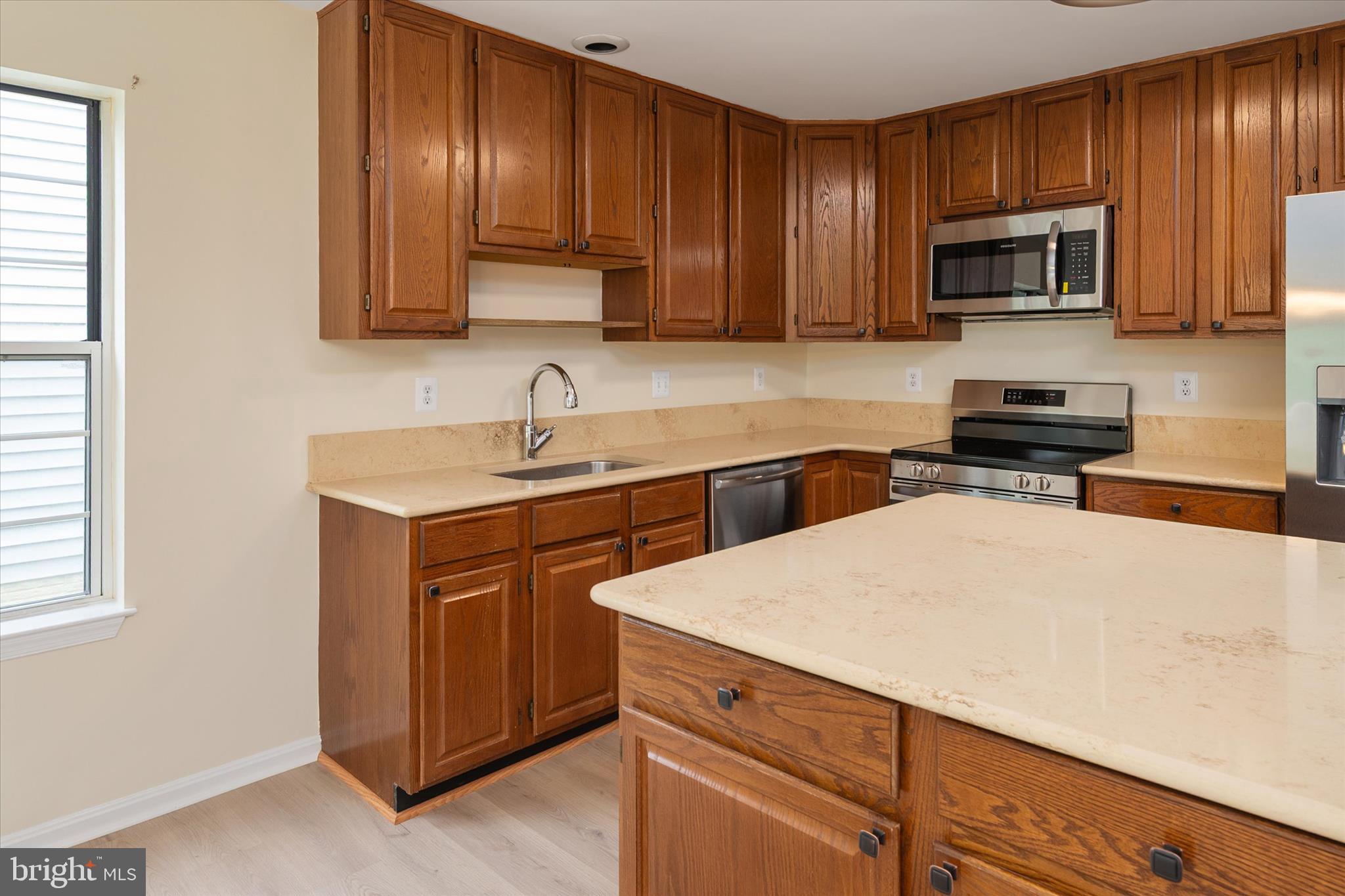 7912 KARA COURT
