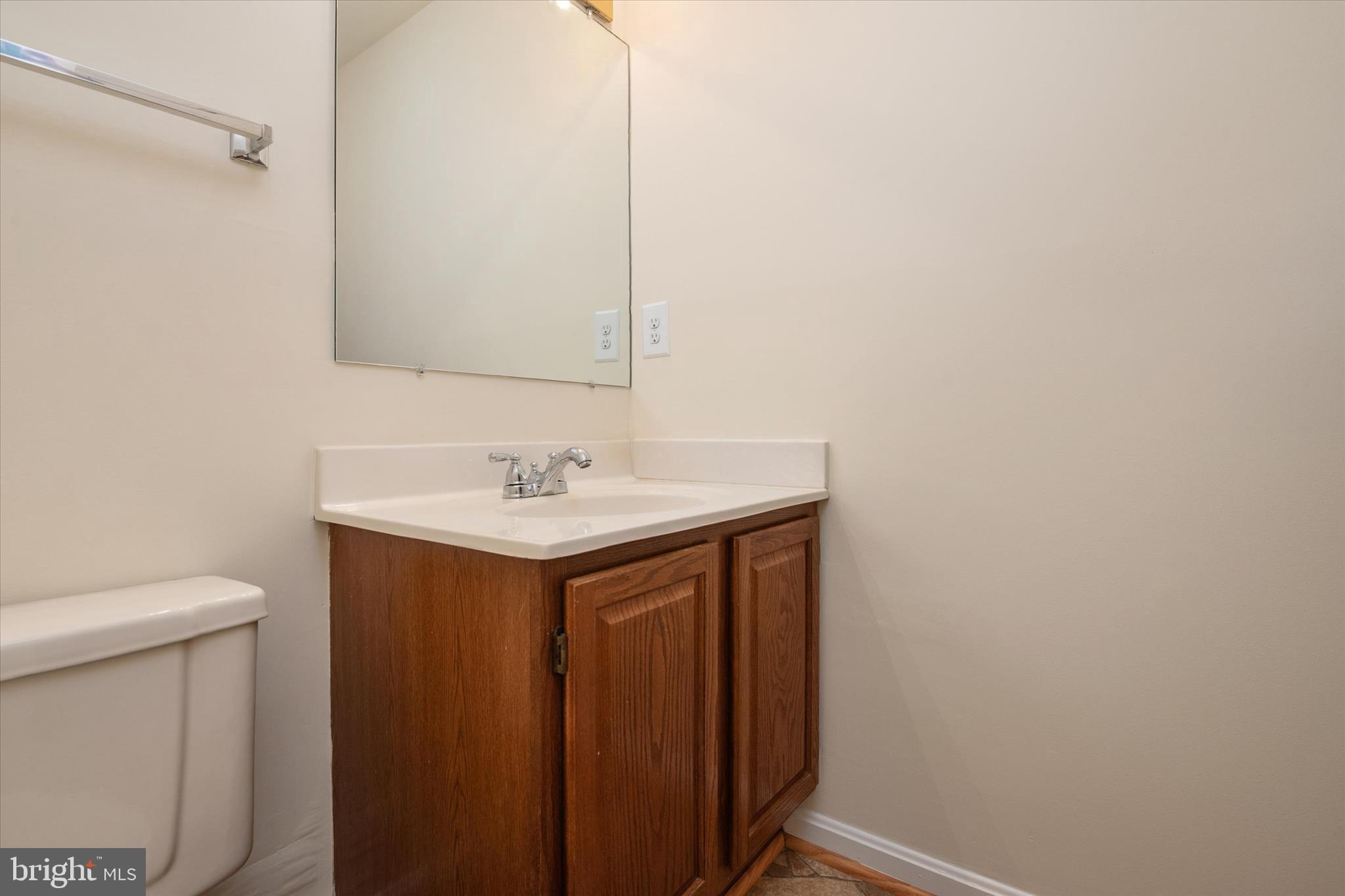 7912 KARA COURT