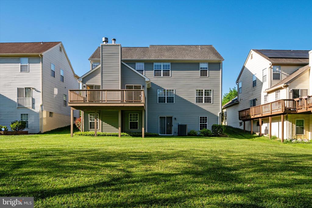 7912 KARA COURT