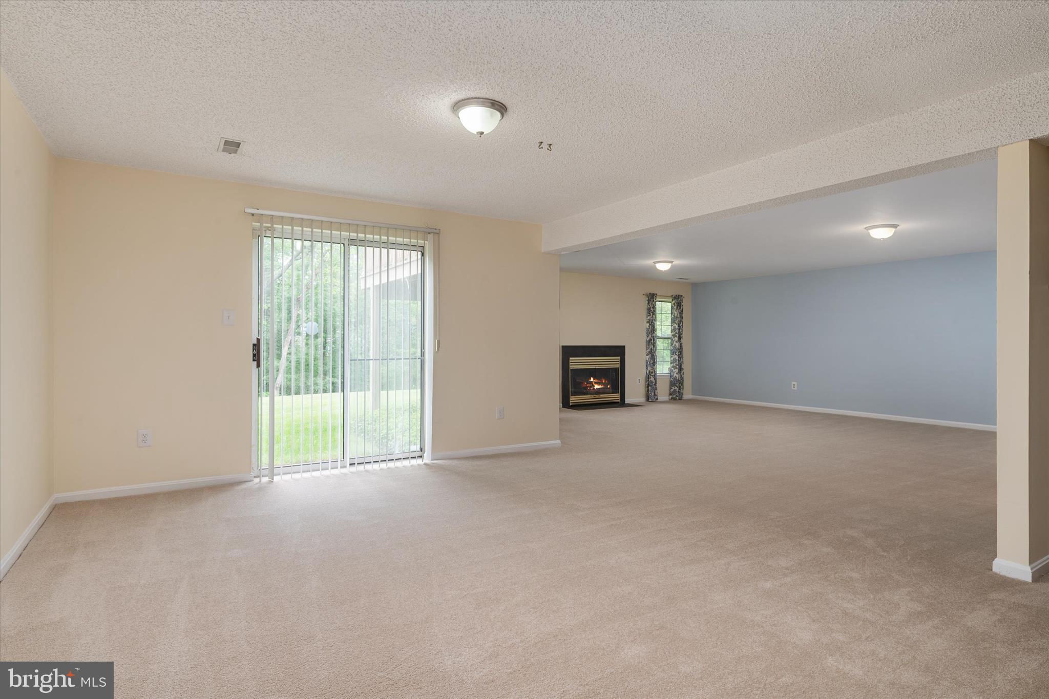 7912 KARA COURT