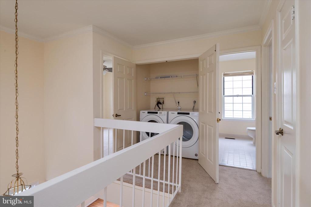 7912 KARA COURT