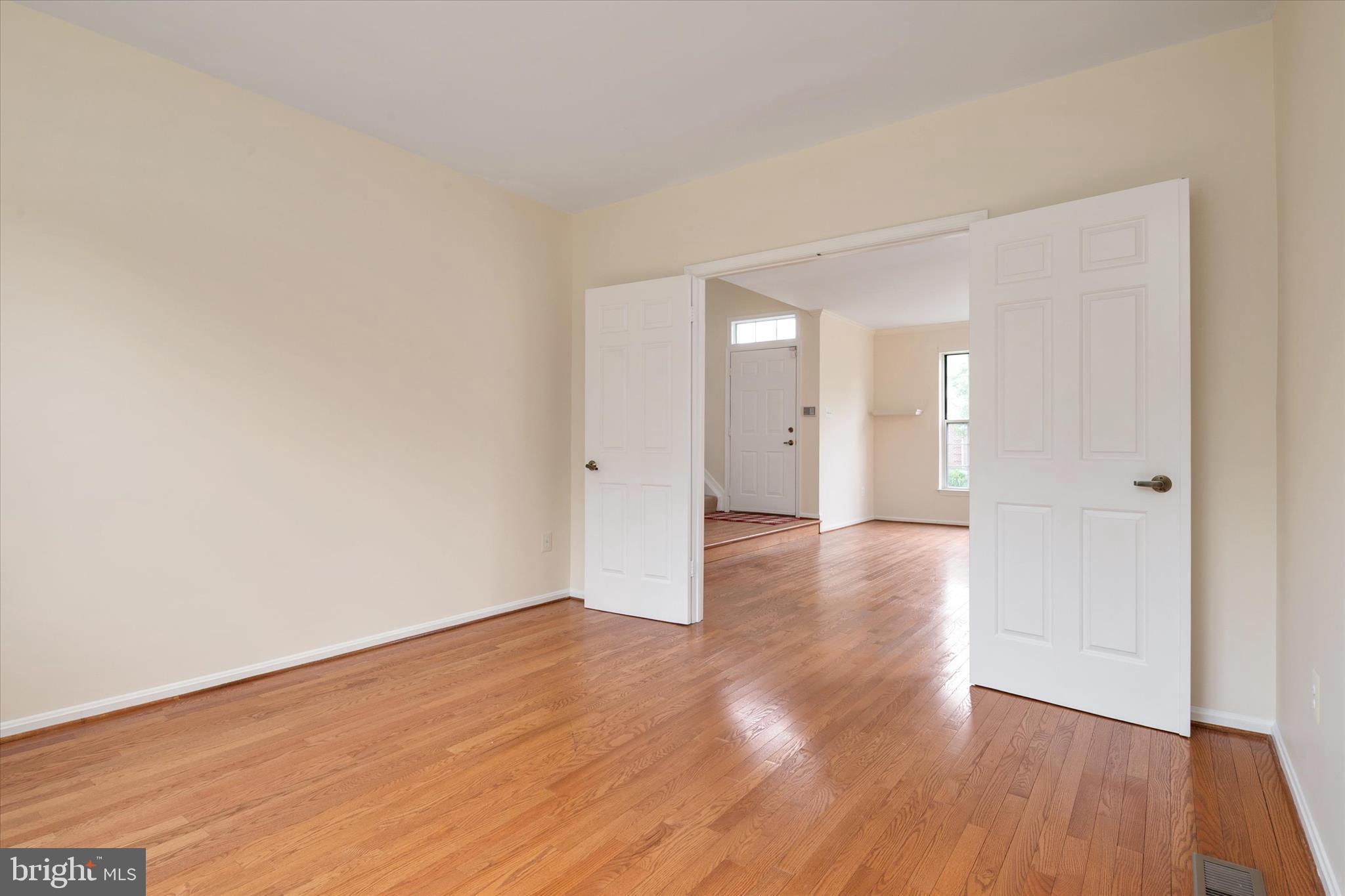7912 KARA COURT