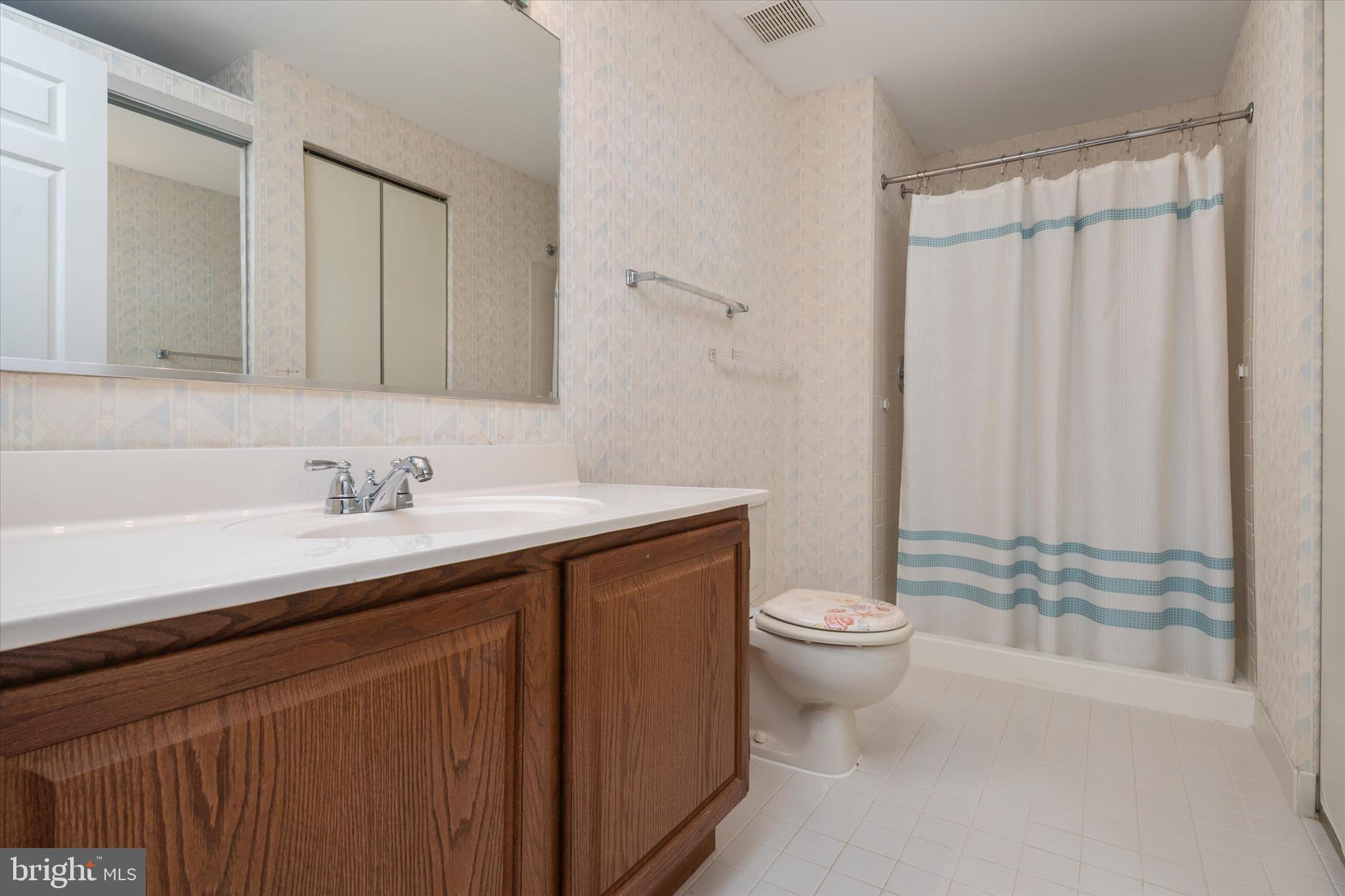 7912 KARA COURT