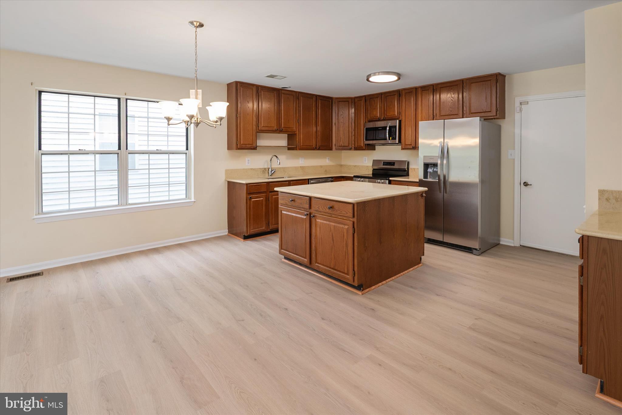 7912 KARA COURT