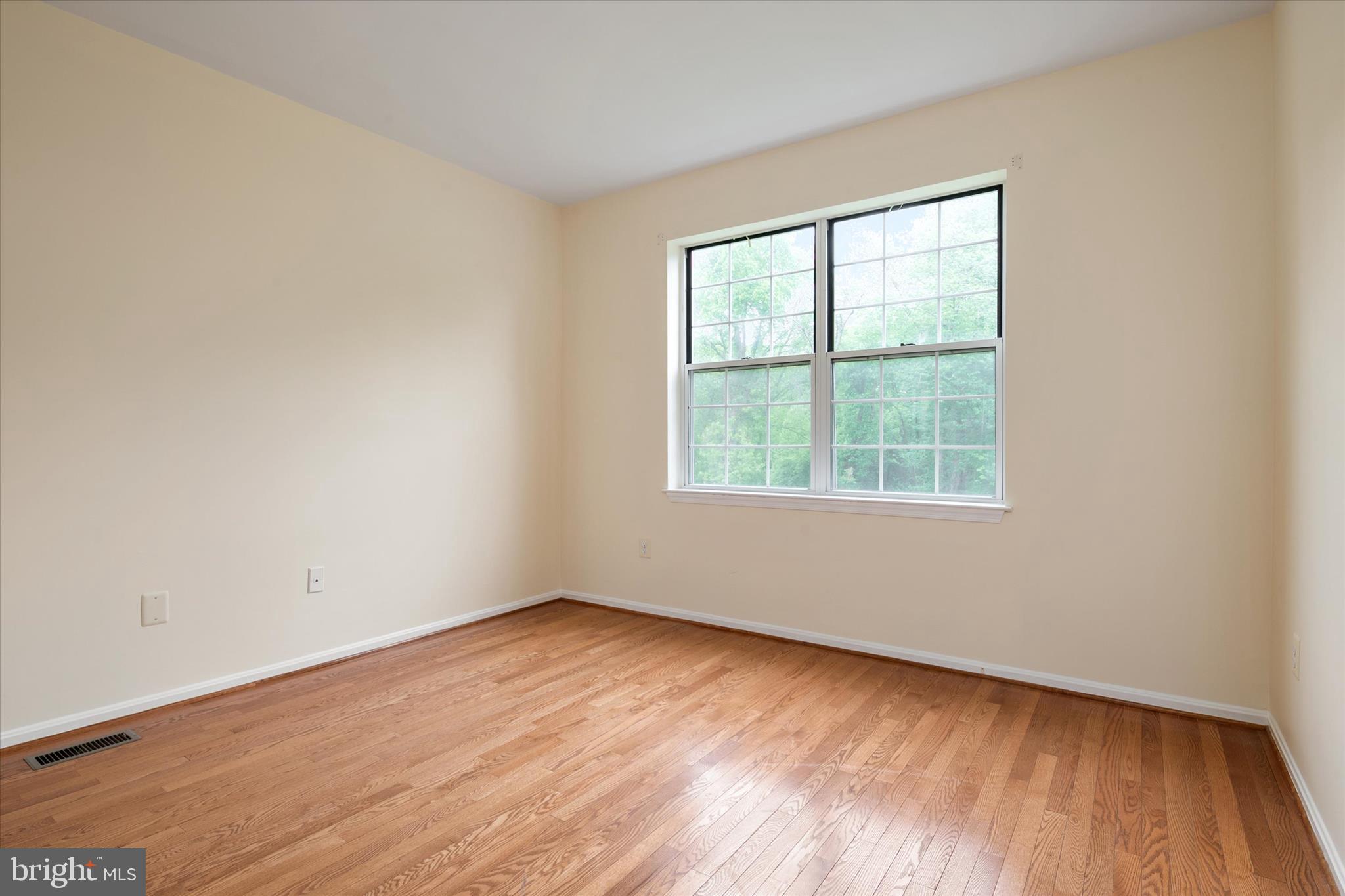 7912 KARA COURT