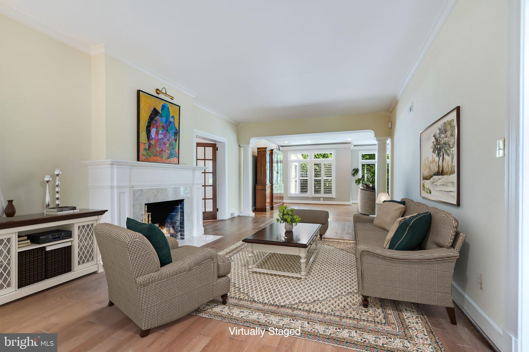 1607 S Arlington Ridge Road