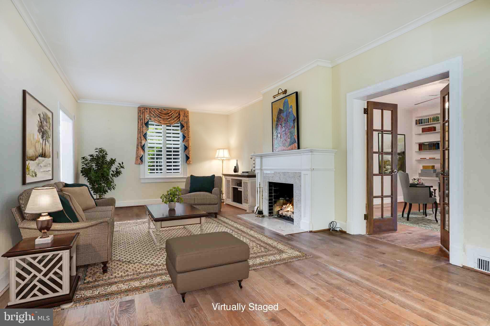 1607 S Arlington Ridge Road