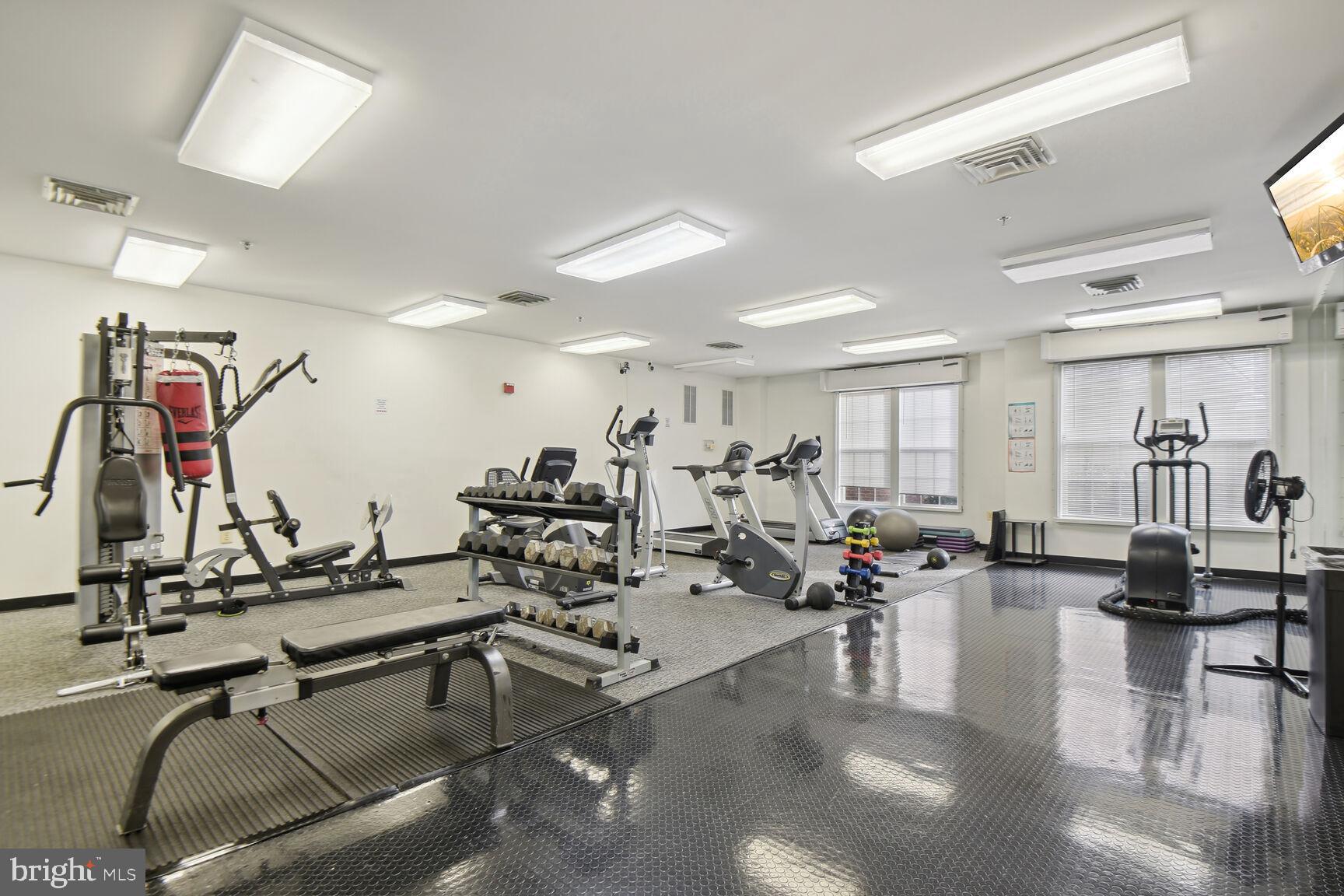 801 S Greenbrier Street Unit: 218