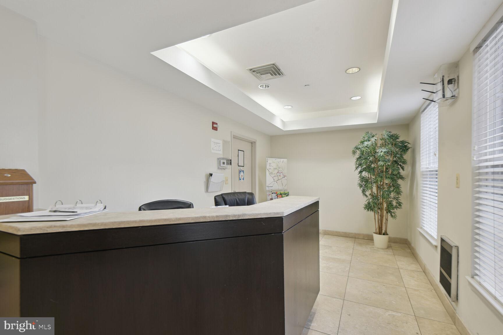 801 S Greenbrier Street Unit: 218