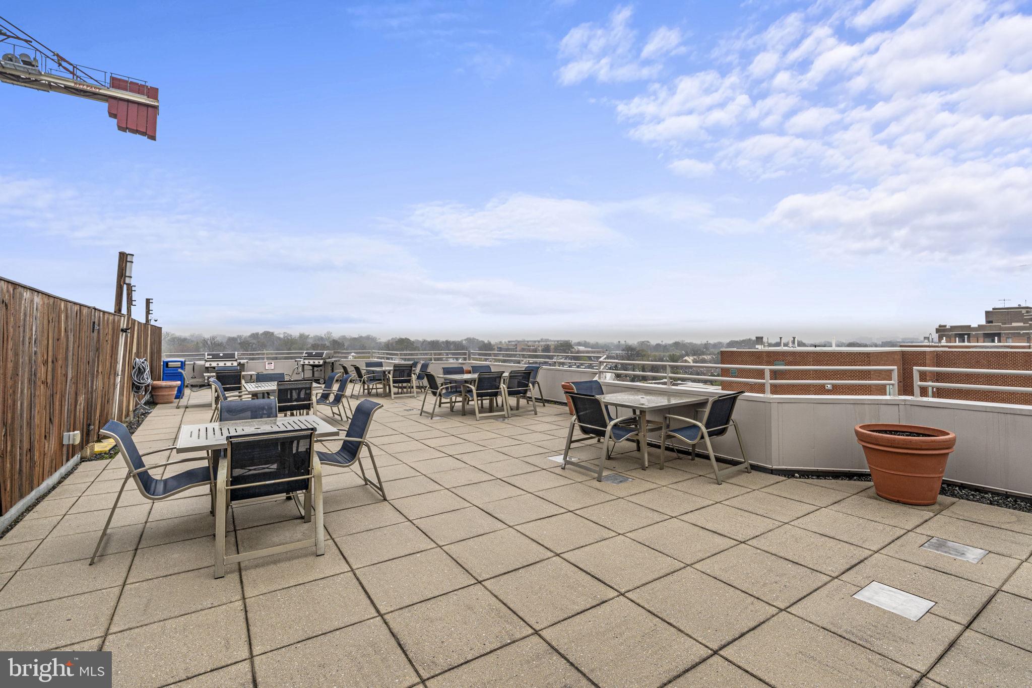 1024 N Utah St #416