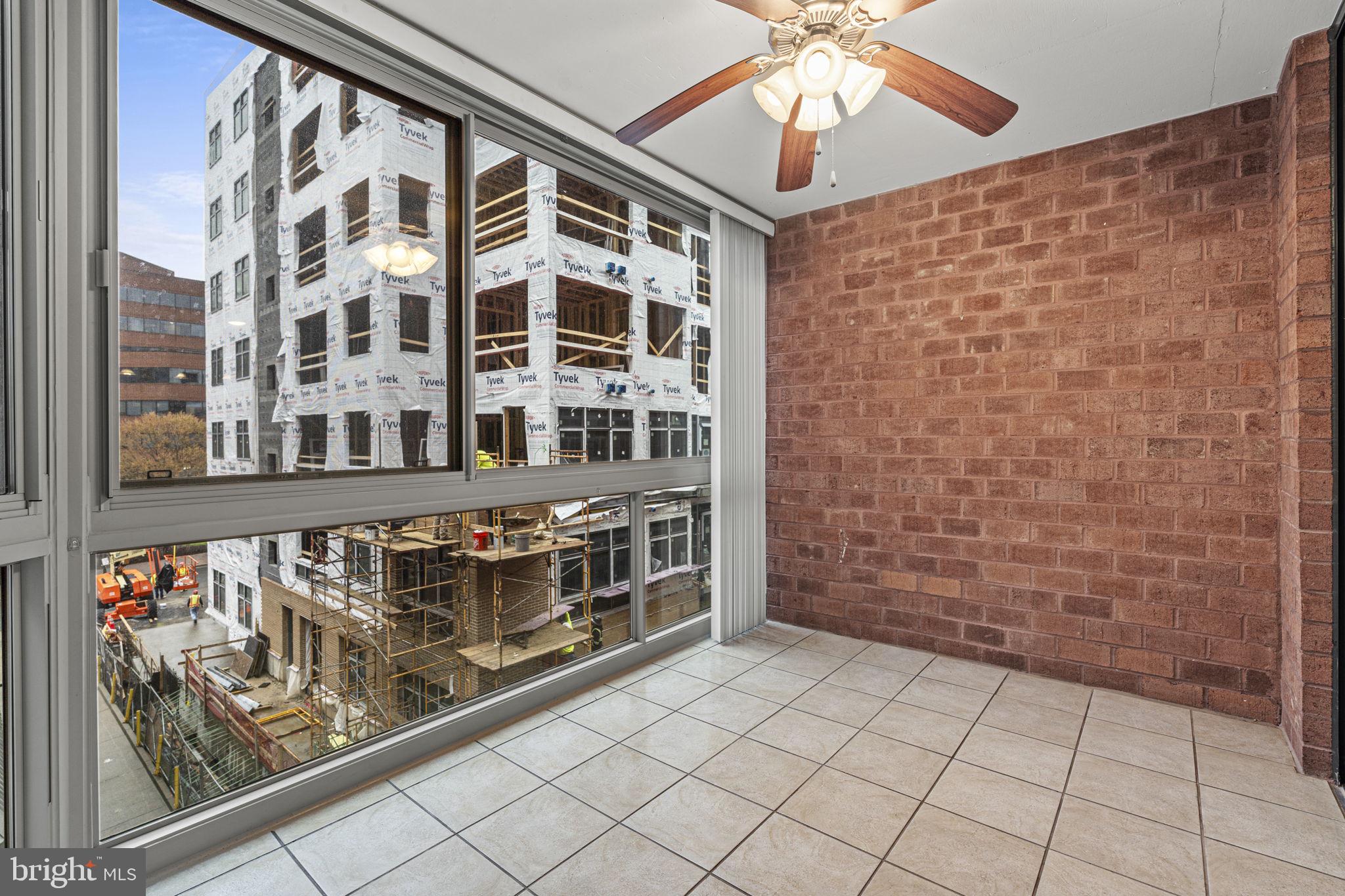 1024 N Utah St #416