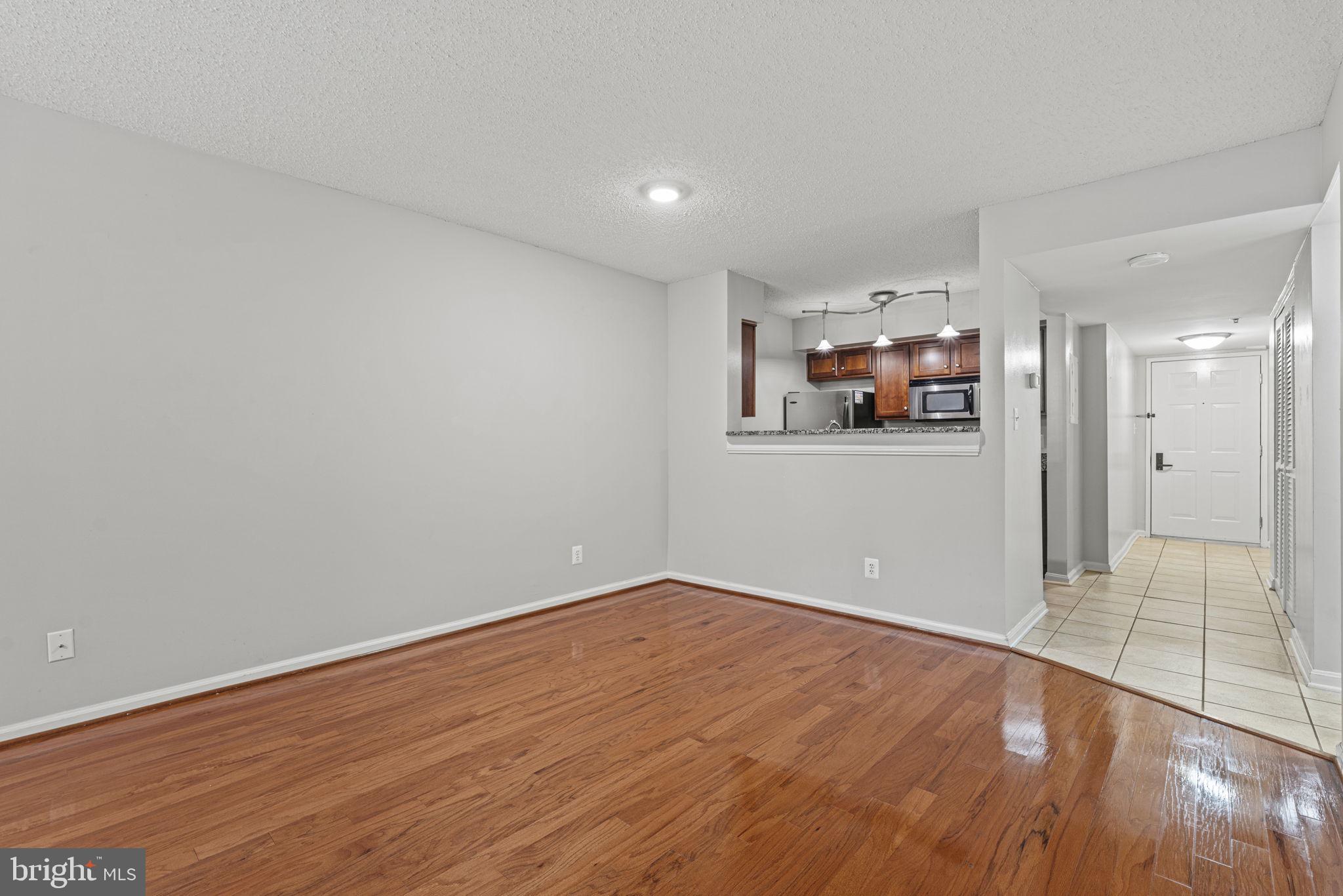 1024 N Utah St #416