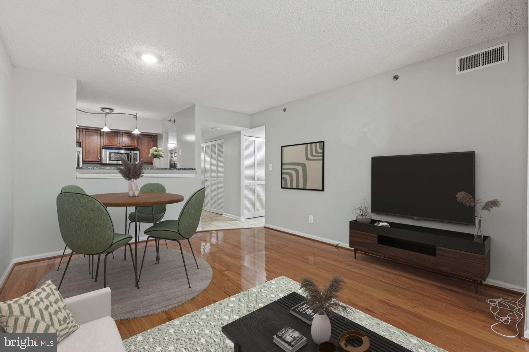 1024 N Utah St #416