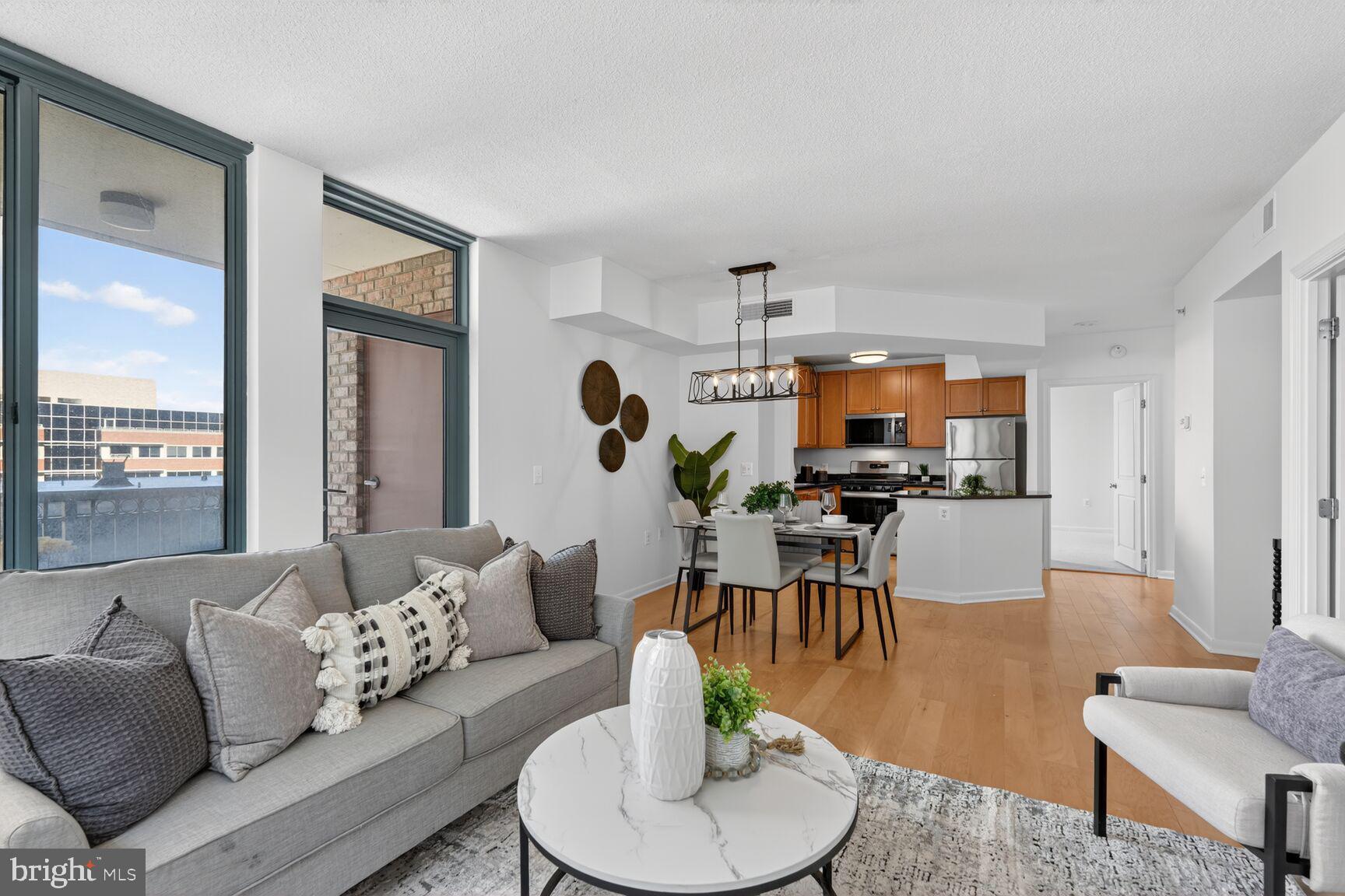 851 N GLEBE ROAD 817