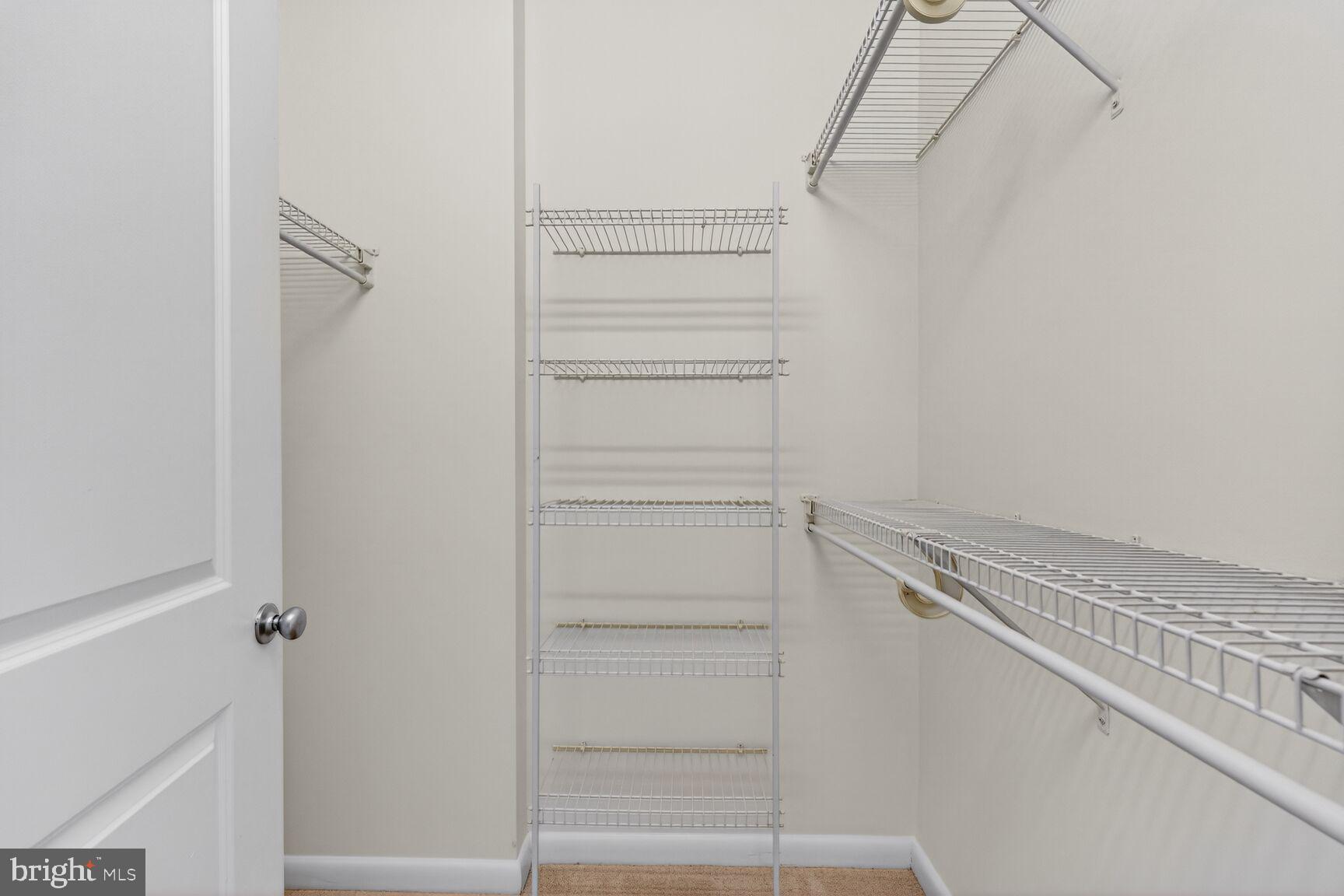 851 N GLEBE ROAD 817