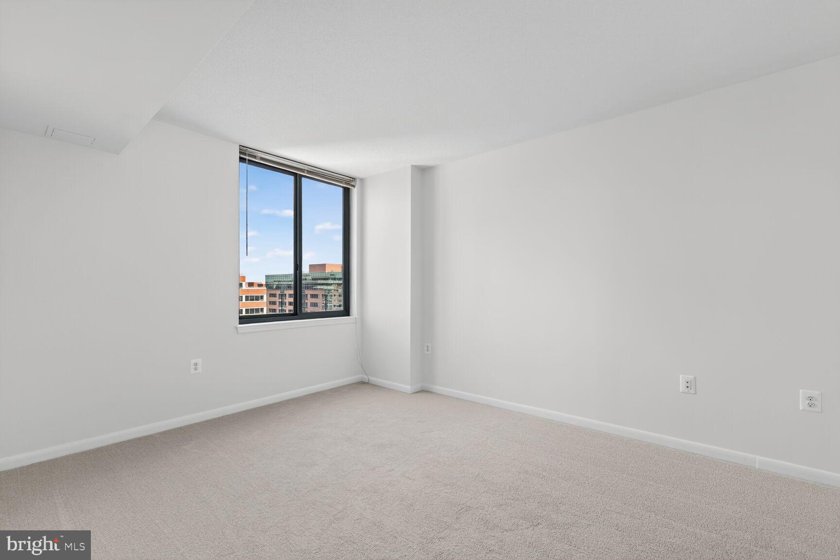 851 N GLEBE ROAD 817