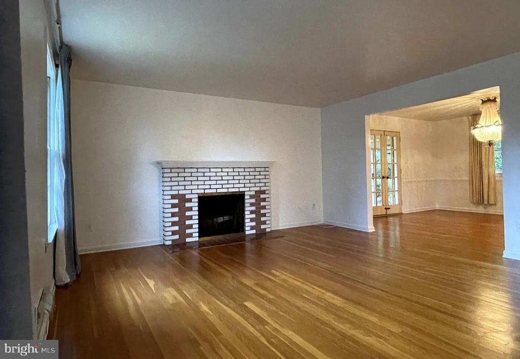 3637 38TH STREET N