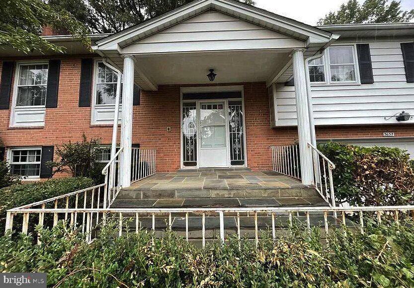 3637 38TH STREET N