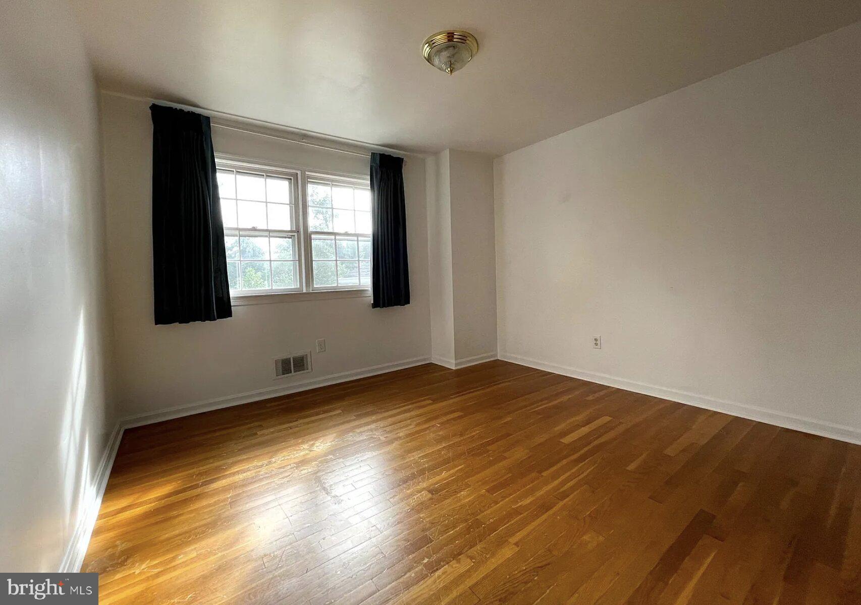 3637 38TH STREET N