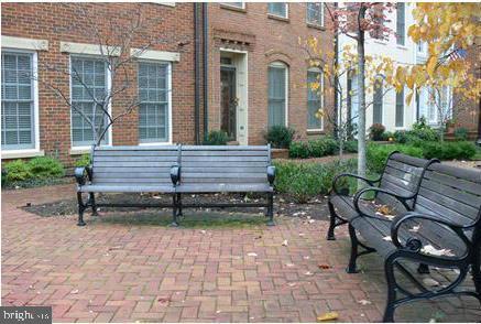 1828 POTOMAC GREENS DRIVE