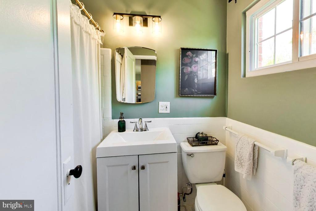 3442 MARTHA CUSTIS DRIVE