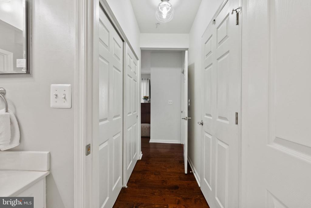 5108 DONOVAN DRIVE Unit: 305