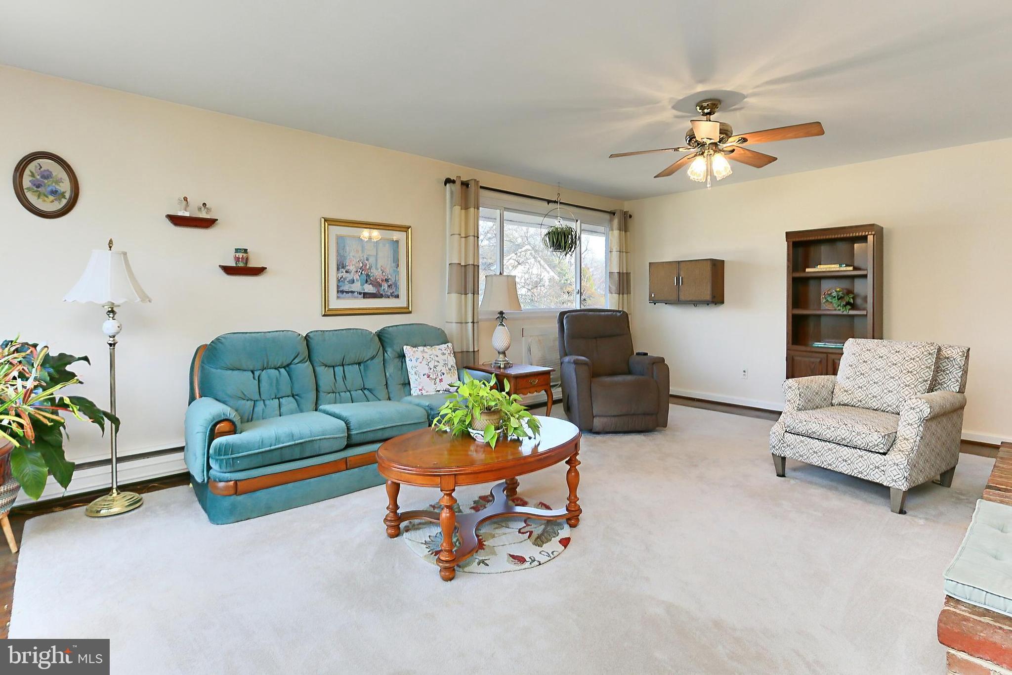 10004 Blackthorn Ct