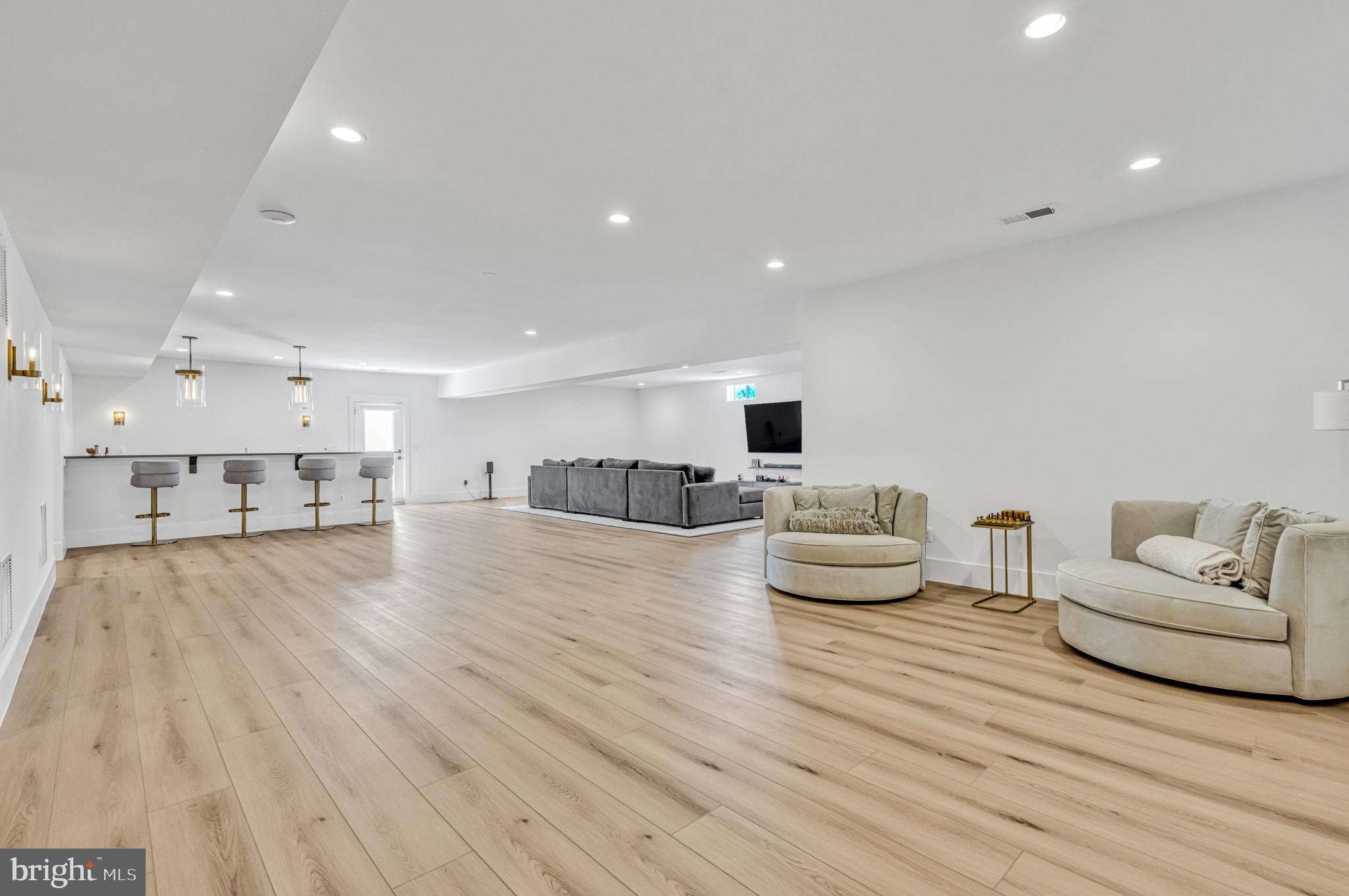 1366 Tate Modern Ln