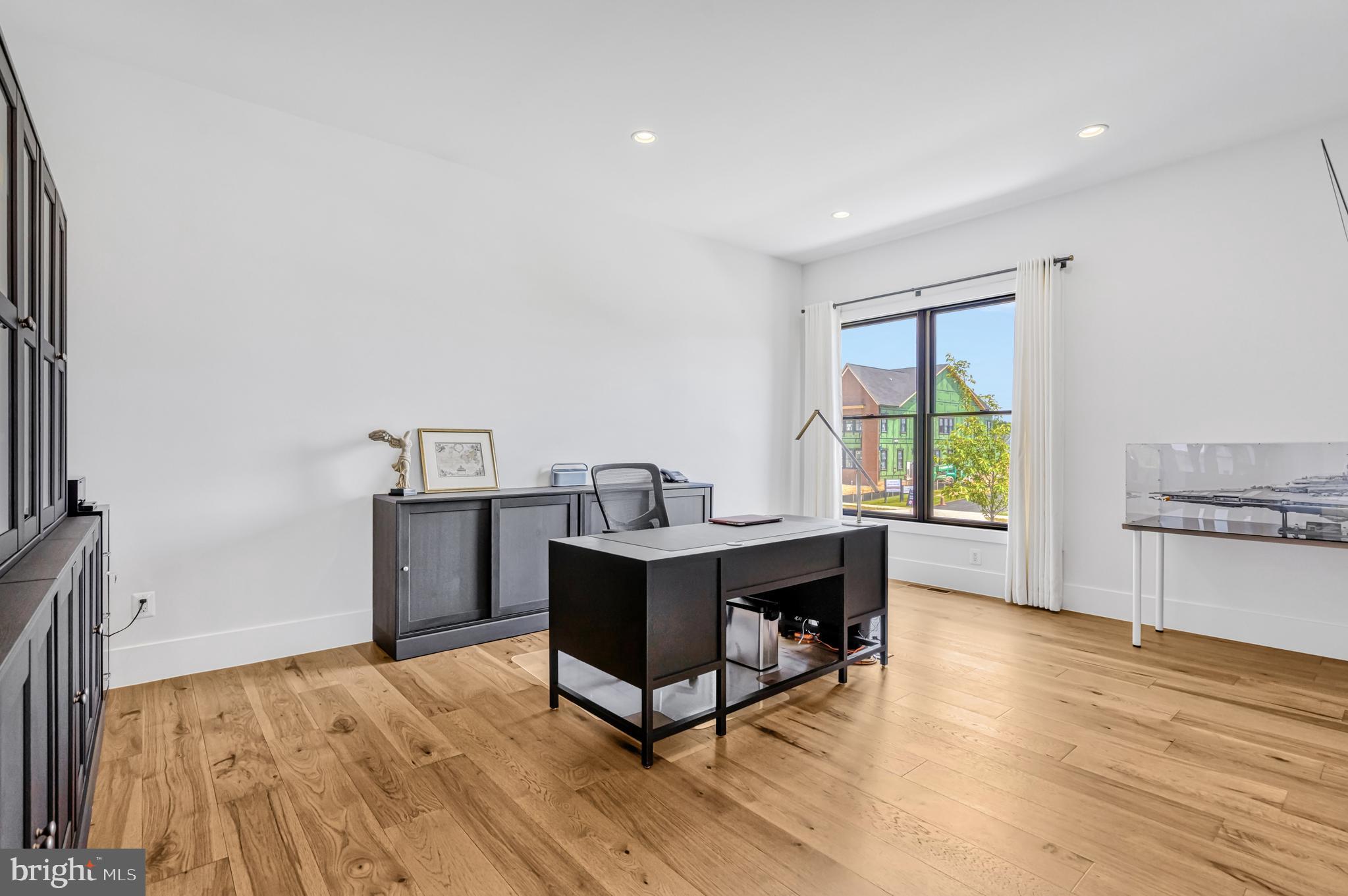 1366 Tate Modern Ln