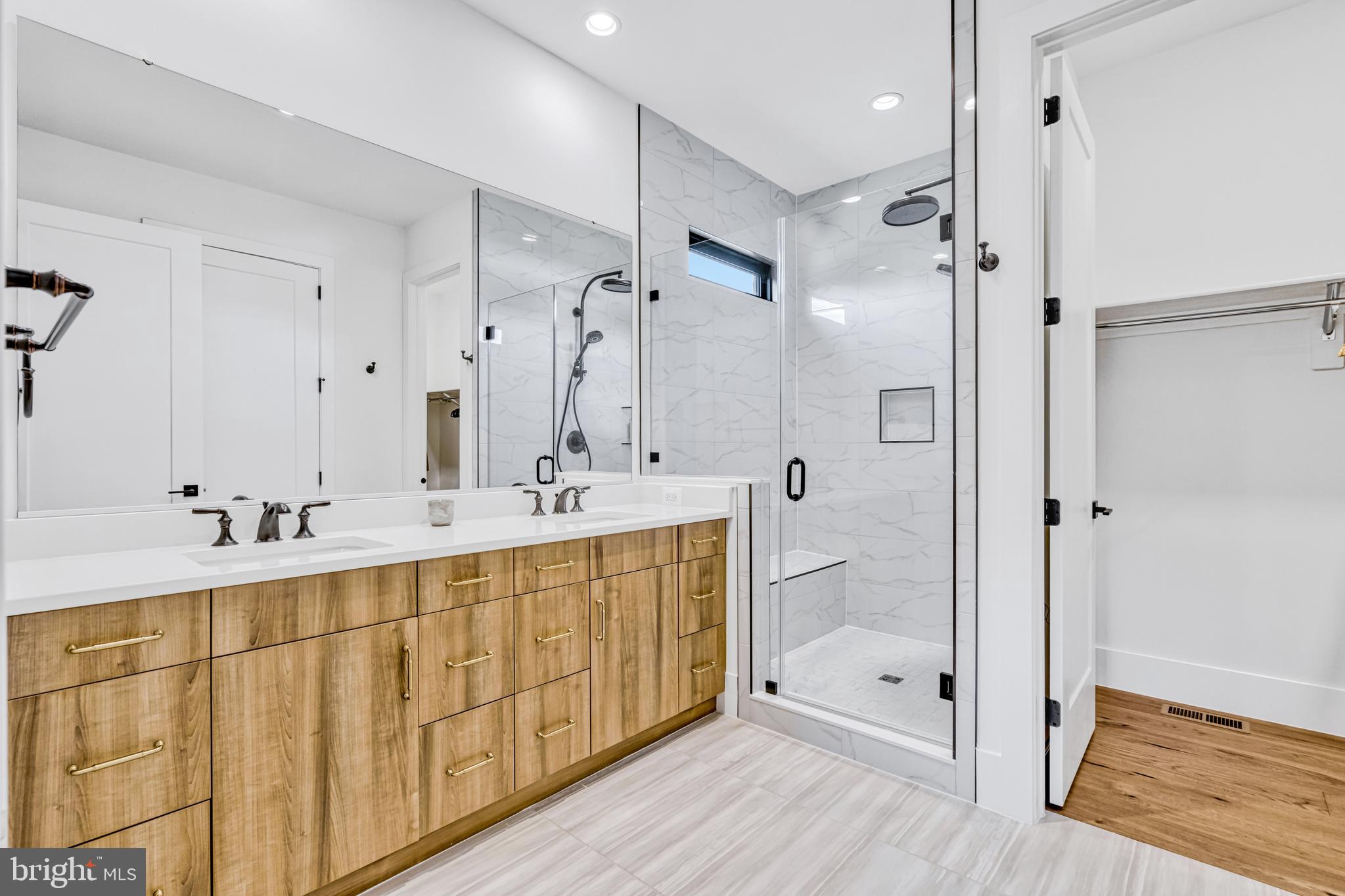 1366 Tate Modern Ln