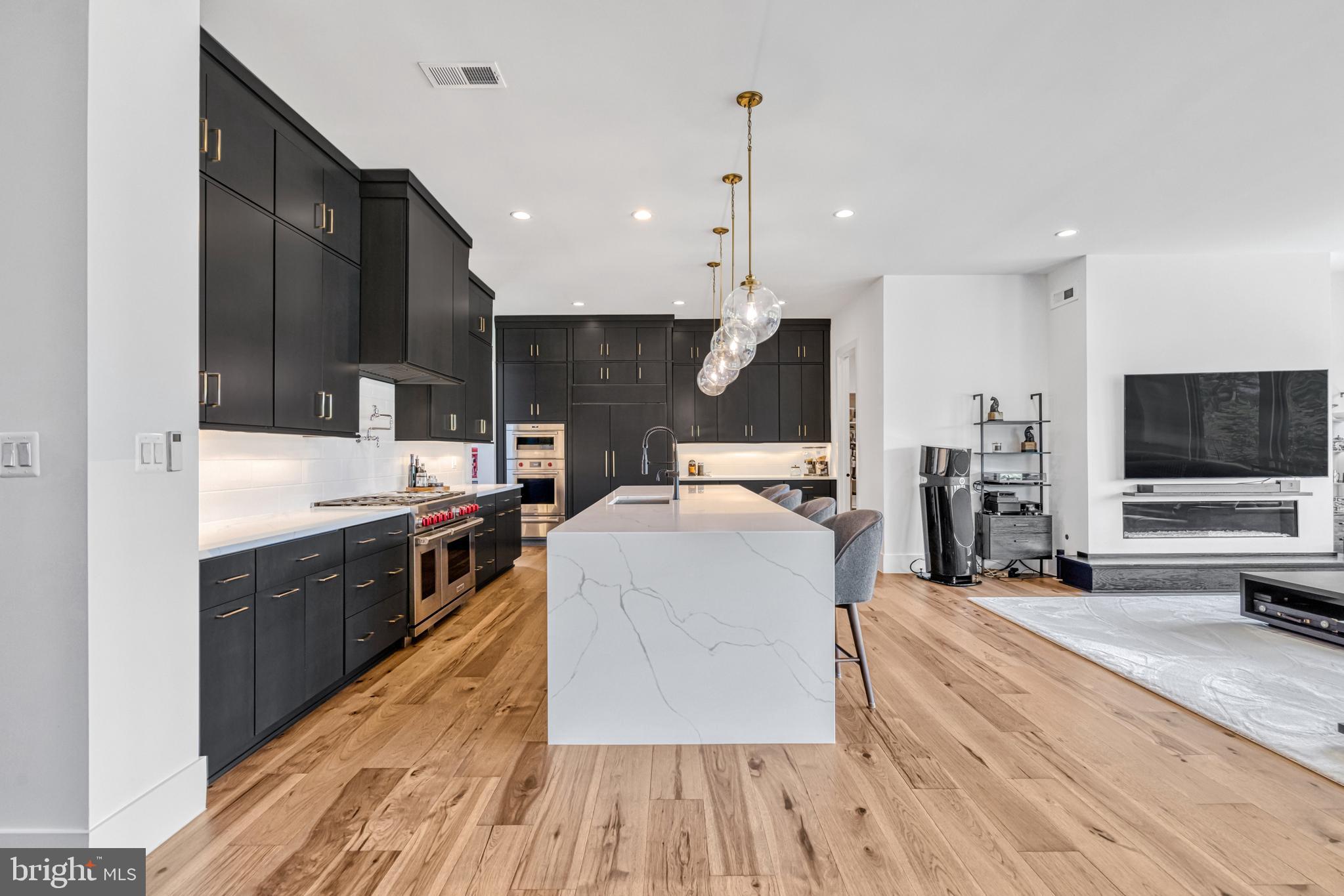 1366 Tate Modern Ln