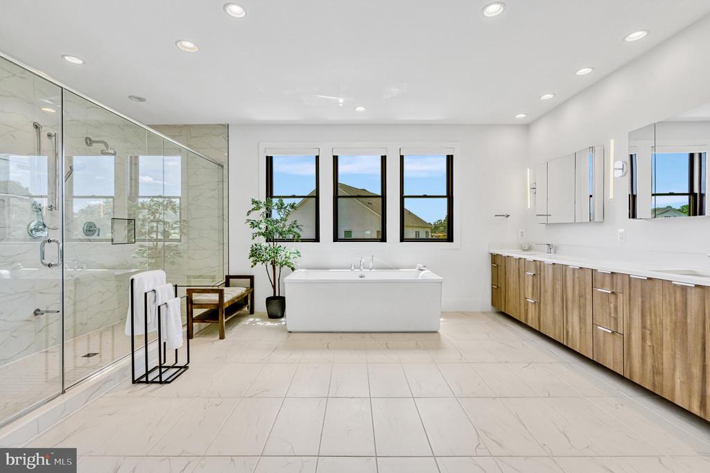 1366 Tate Modern Ln