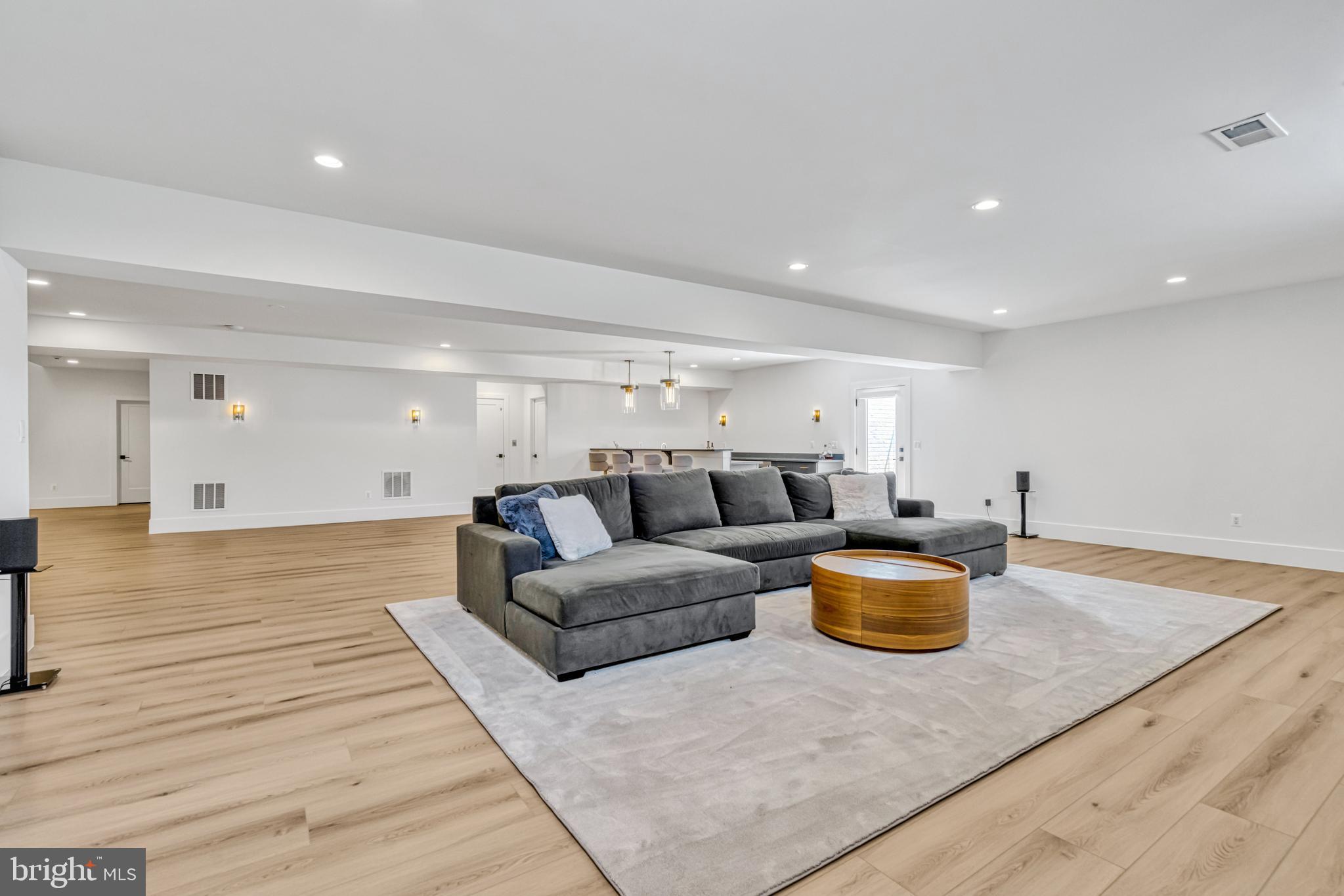 1366 Tate Modern Ln