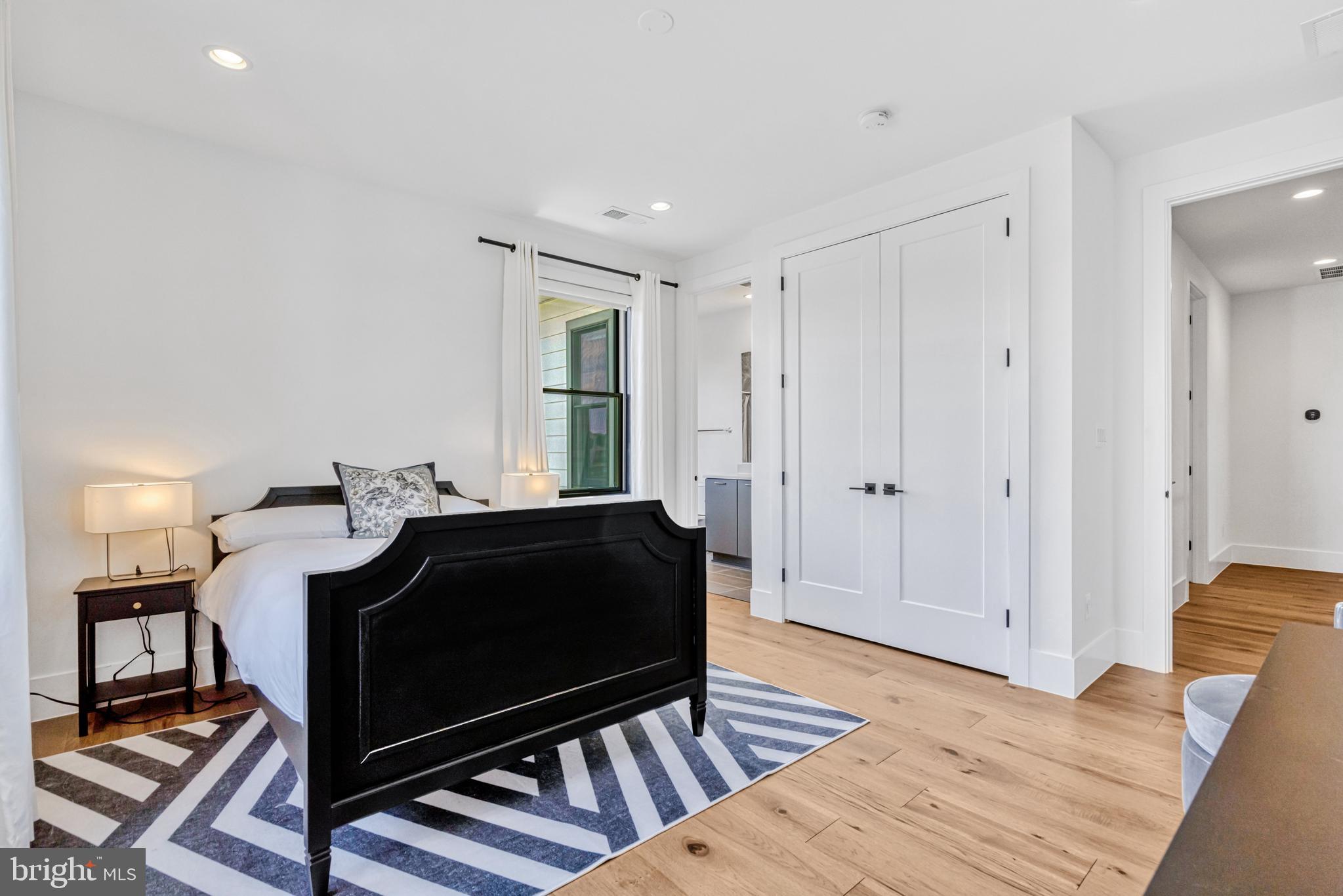 1366 Tate Modern Ln