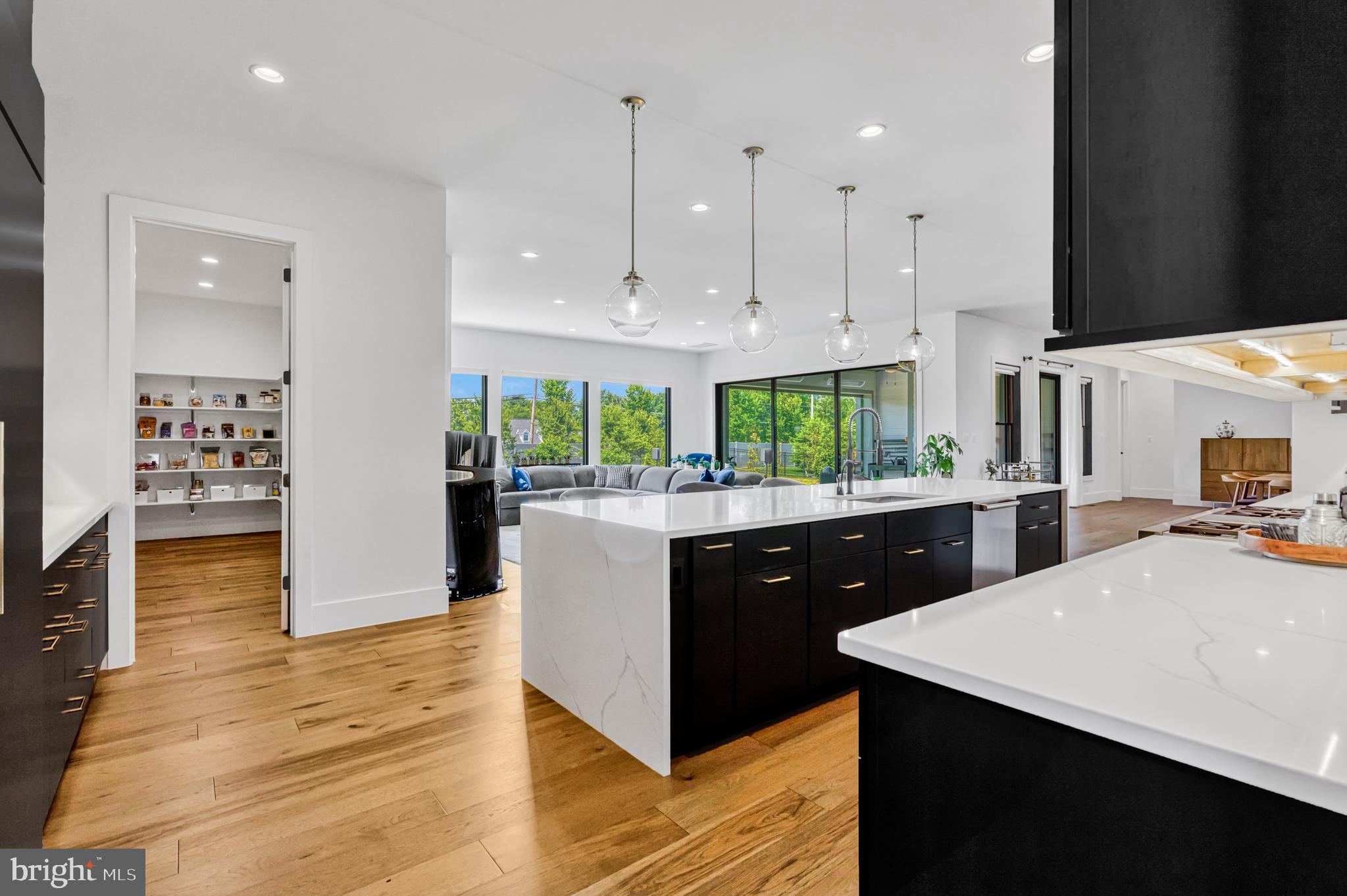 1366 Tate Modern Ln