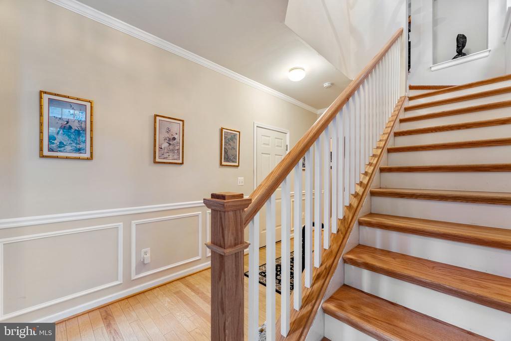 9151 Silvershadow Ct