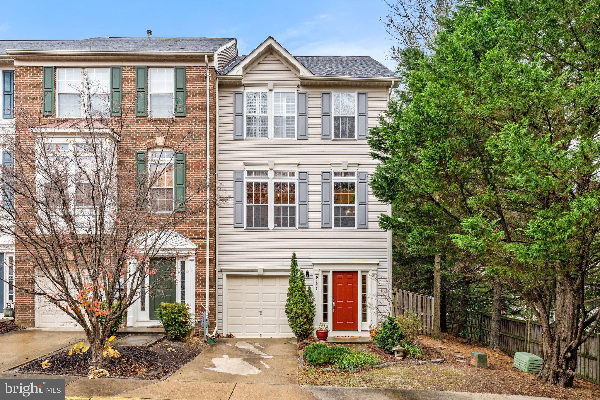 9151 Silvershadow Ct