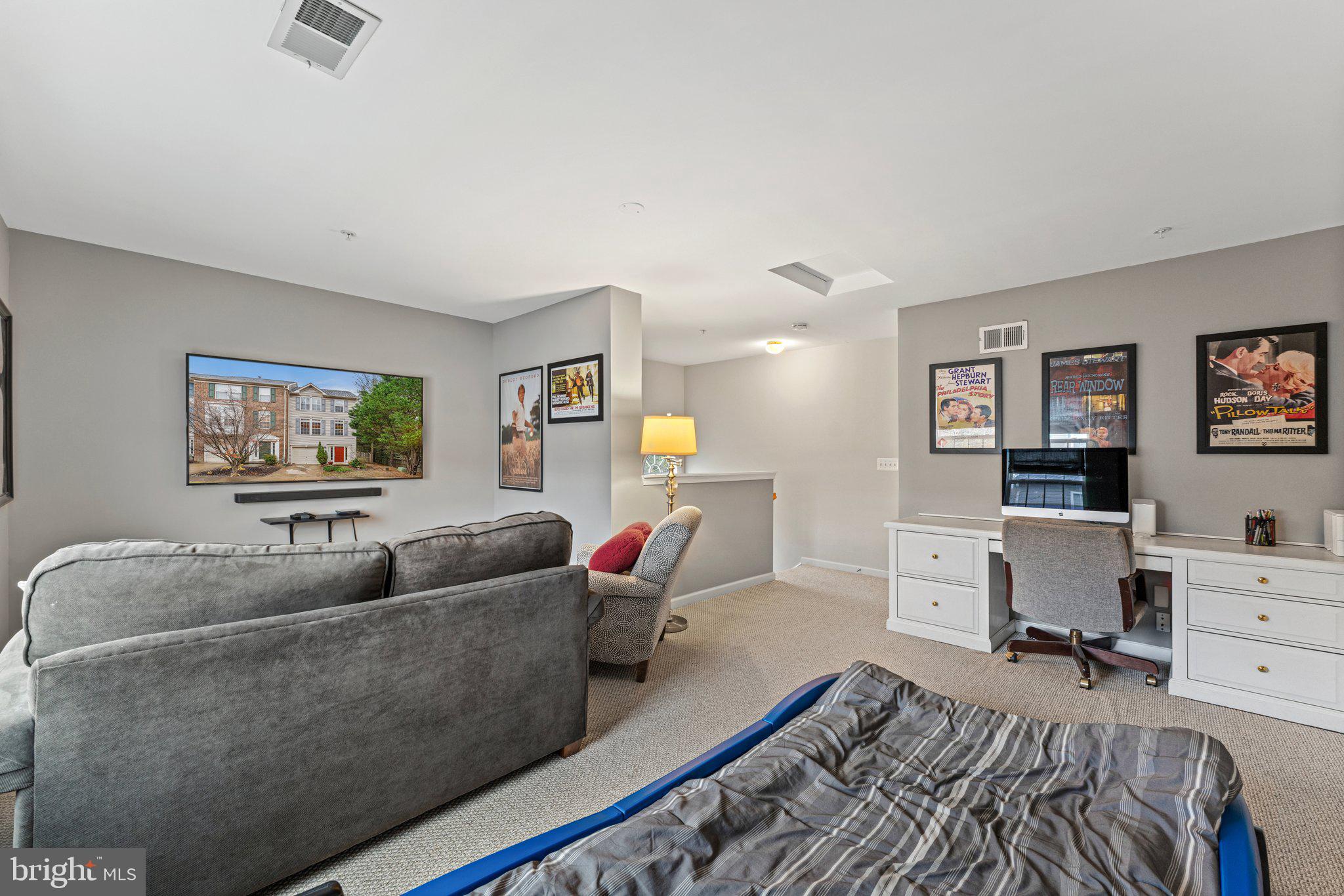 9151 Silvershadow Ct