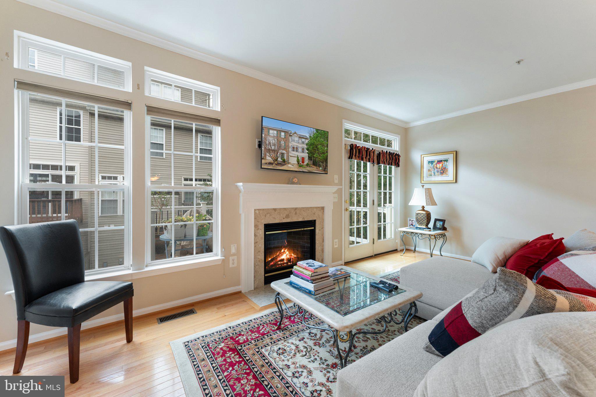 9151 Silvershadow Ct