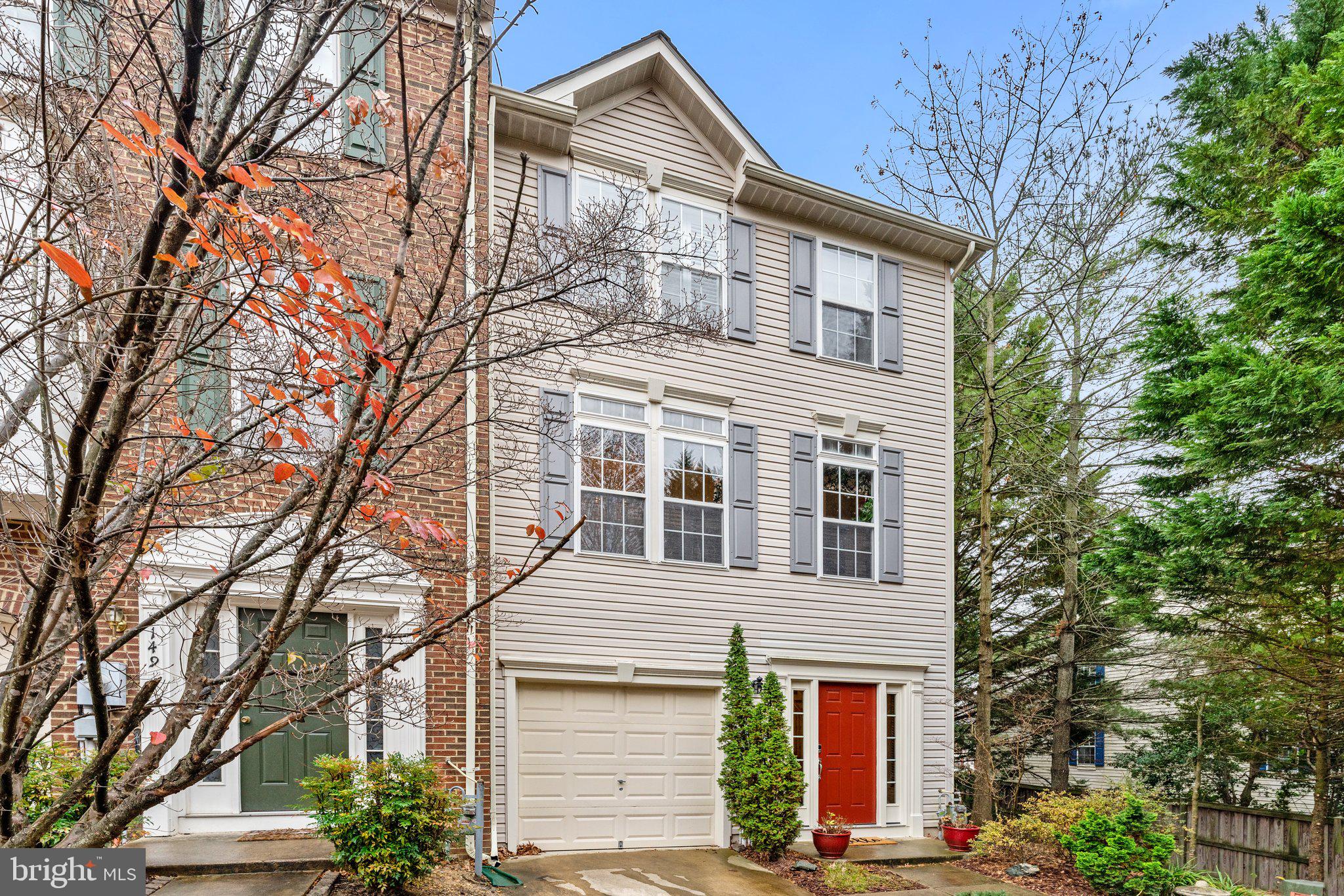 9151 Silvershadow Ct