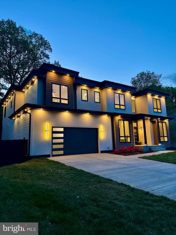 4134 MAPLE AVENUE