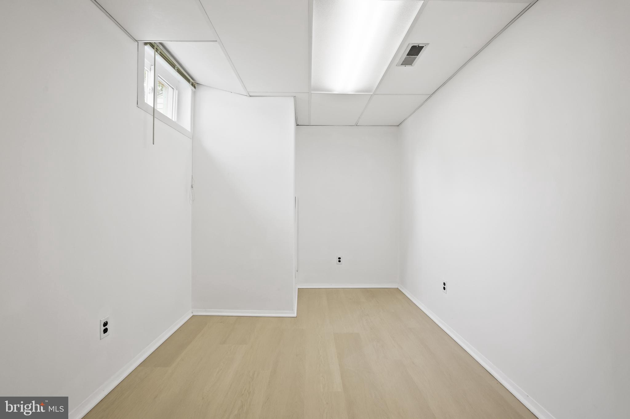 13412 Glen Taylor Ln