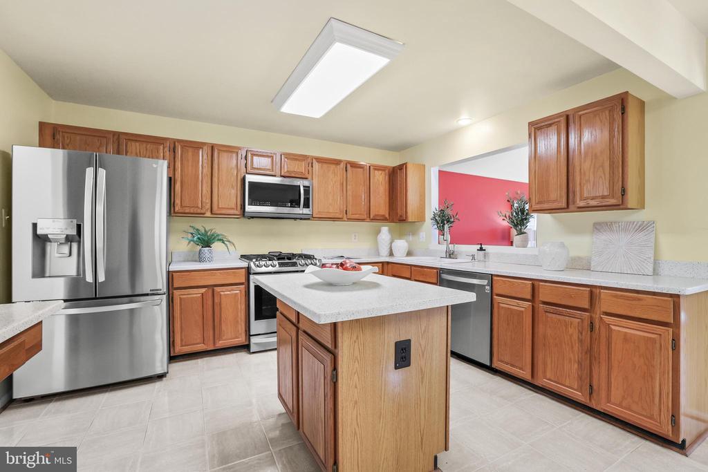 13412 Glen Taylor Ln