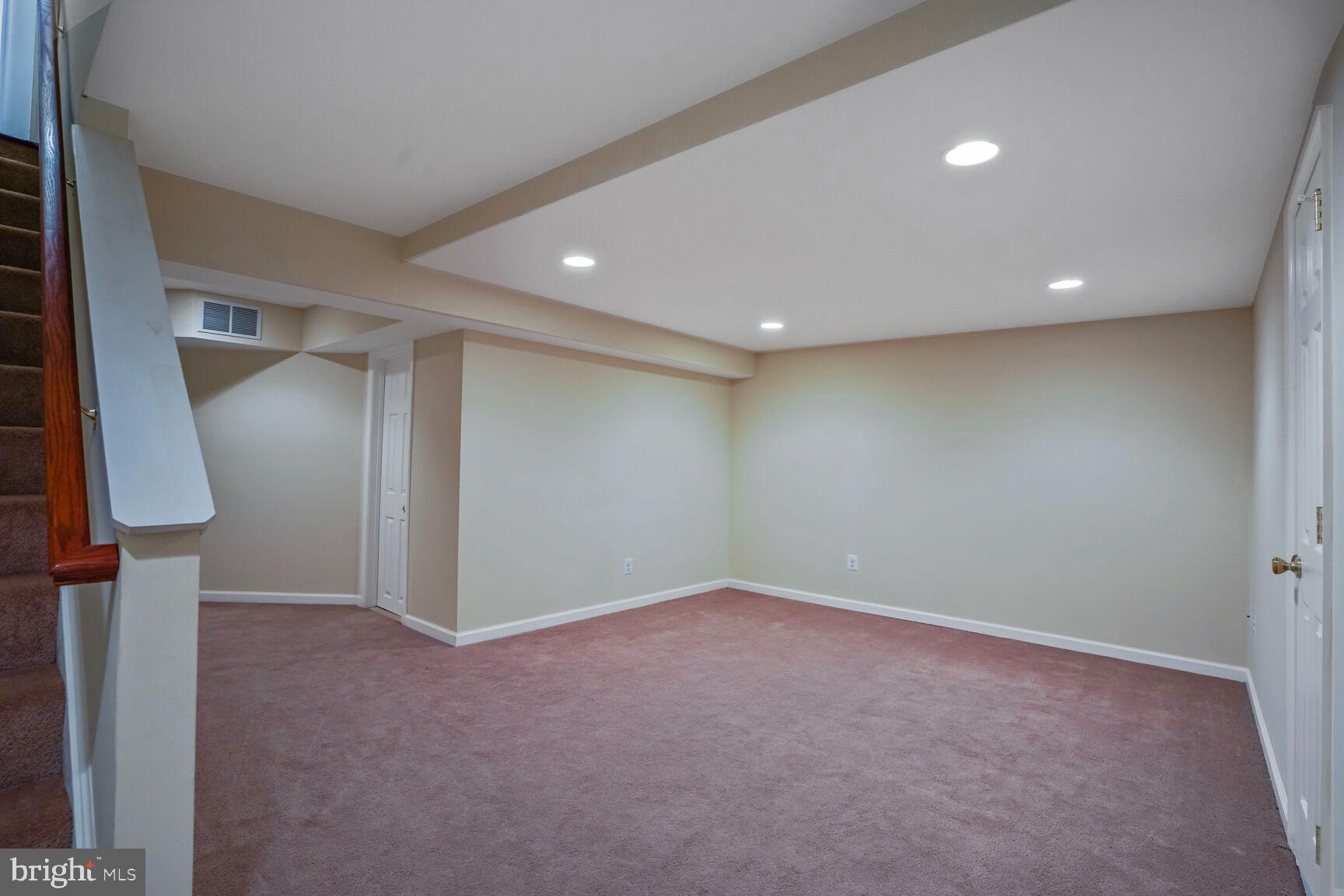 3512 ARMFIELD FARM DRIVE