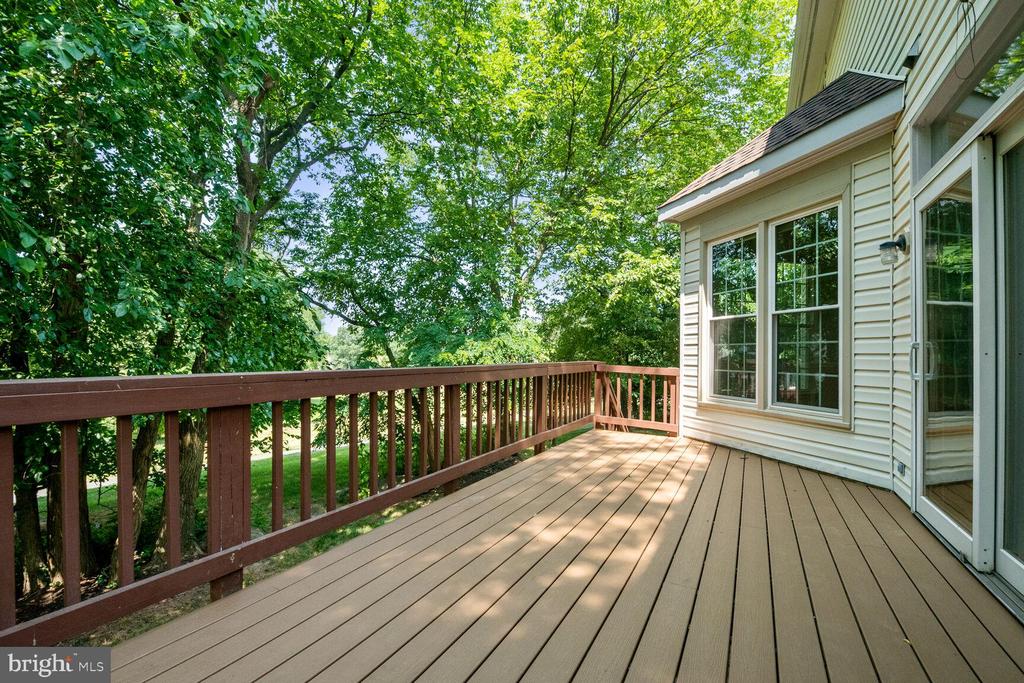 3512 ARMFIELD FARM DRIVE