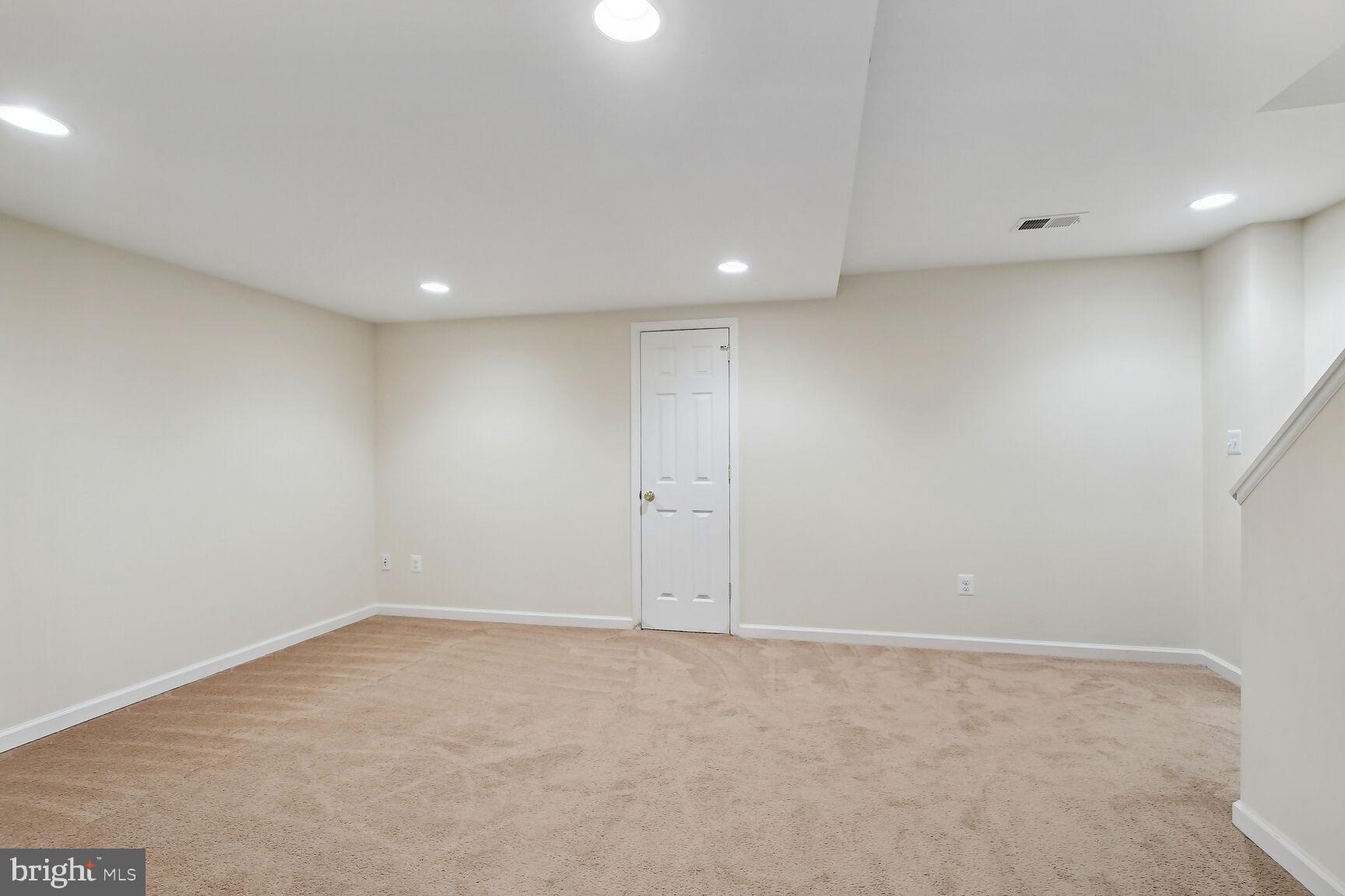 3512 ARMFIELD FARM DRIVE