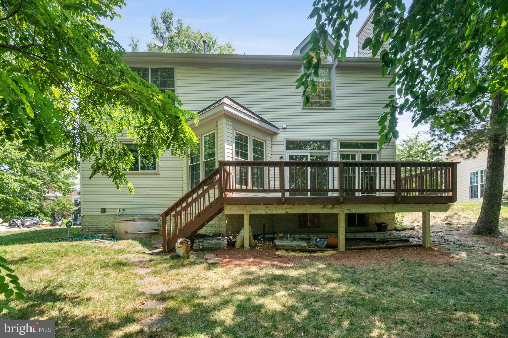 3512 ARMFIELD FARM DRIVE