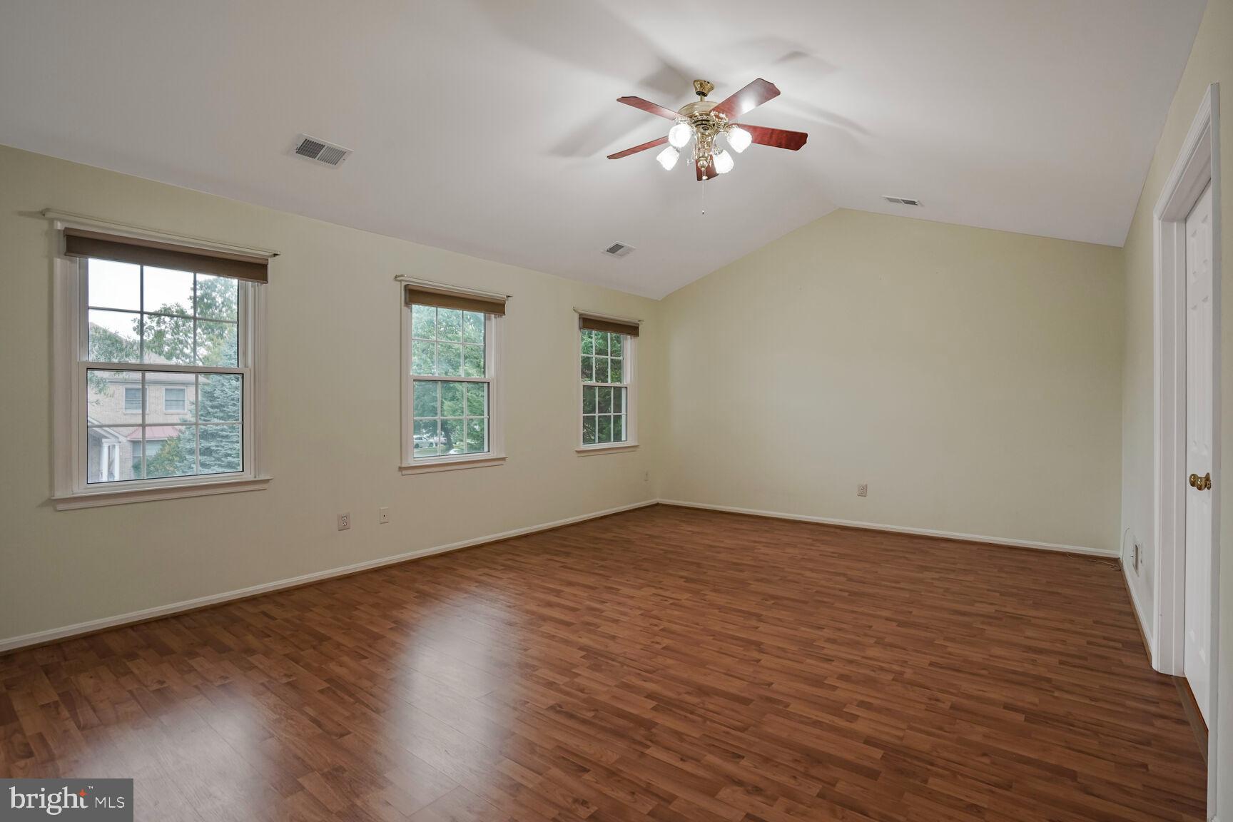 3512 ARMFIELD FARM DRIVE