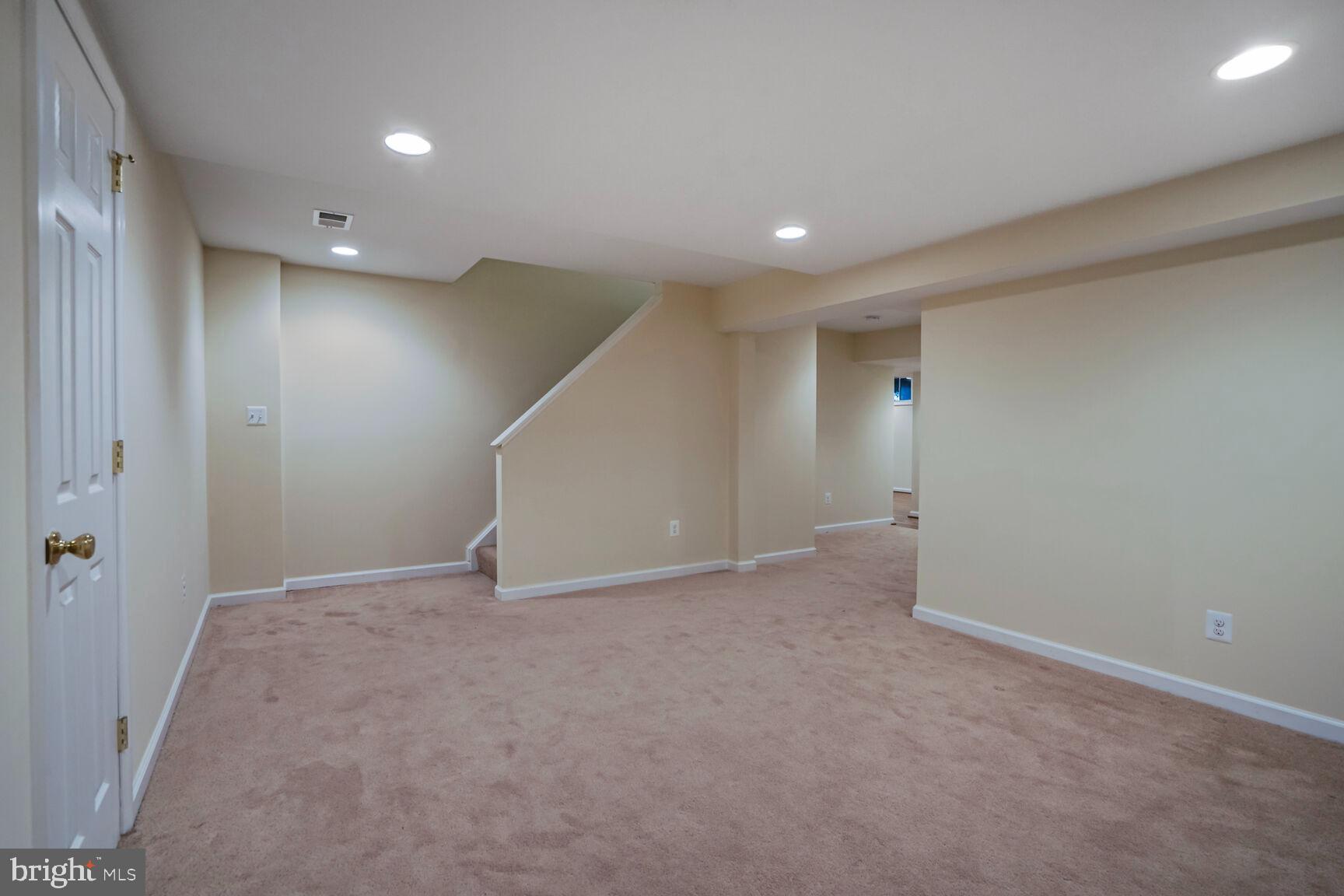 3512 ARMFIELD FARM DRIVE