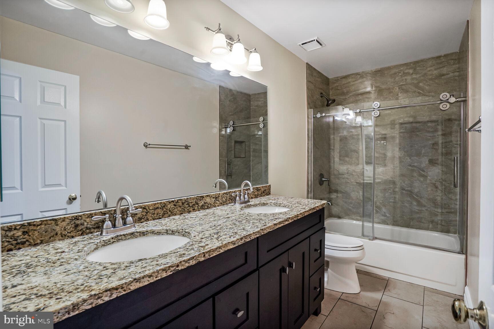 3512 ARMFIELD FARM DRIVE